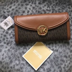 Michael Kors Fulton Brown Wallet